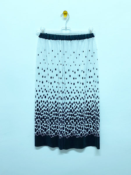 White-Black Pleated Tube Skirt